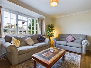 sitting room- click for photo gallery